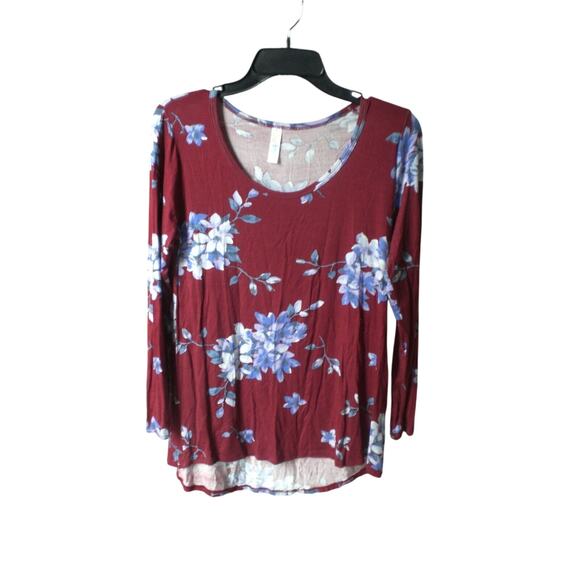 NWT LuLaRoe SMALLFloral Burgundy Lynnae Shirt Top Blouse - Picture 2 of 6